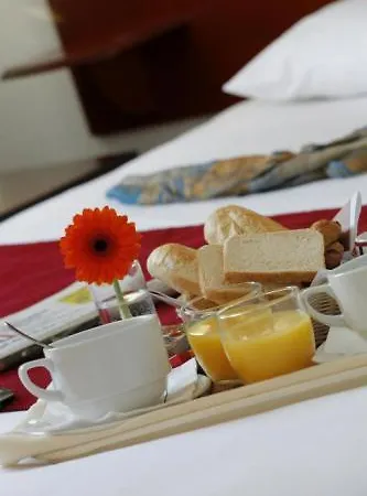 ホテル The Originals City, Les Bruyeres, Dax Nord