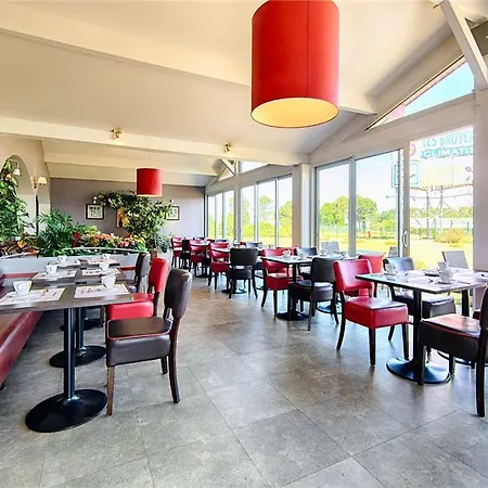 The Originals City, Les Bruyeres, Dax Nord فندق