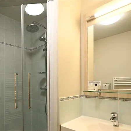 The Originals City, Les Bruyeres, Dax Nord ホテル 3*