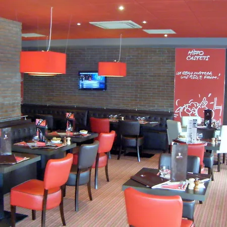 The Originals City, Les Bruyeres, Dax Nord 酒店 卡斯泰