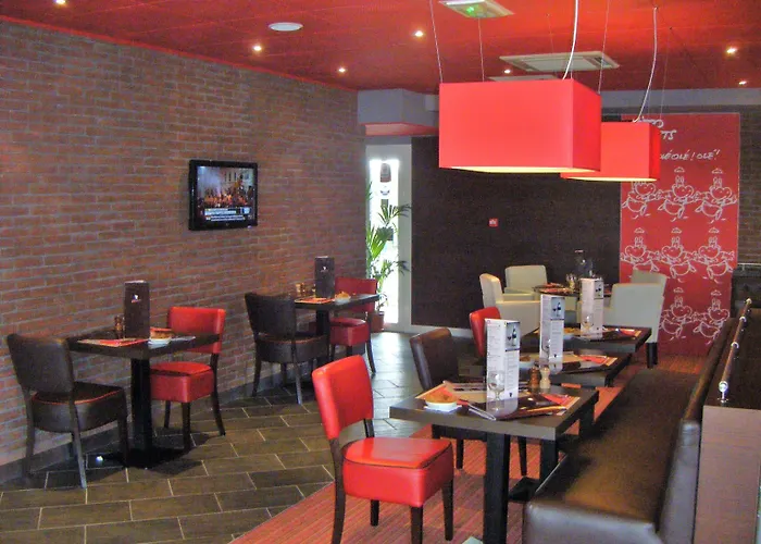 The Originals City, Les Bruyeres, Dax Nord 3*